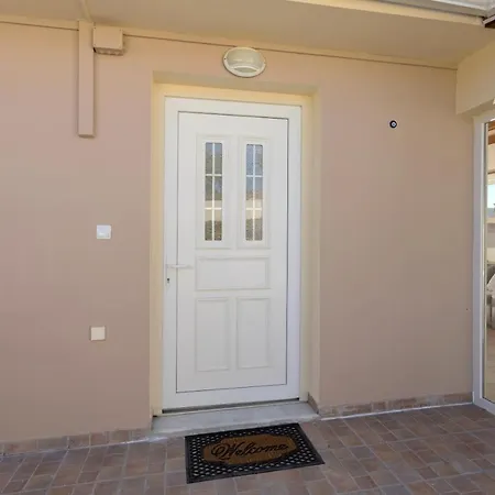 펜션 Icabaru Zante House