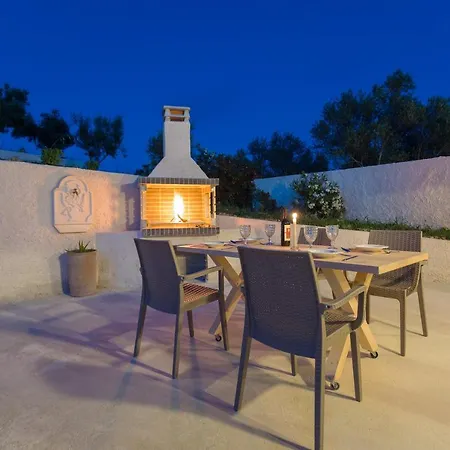 Icabaru Zante House *