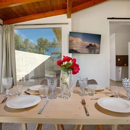 펜션 Icabaru Zante House *