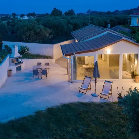 Prázdninový dům Icabaru Zante House