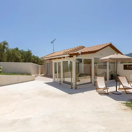 Icabaru Zante House *