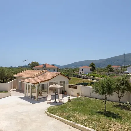 Icabaru Zante House *